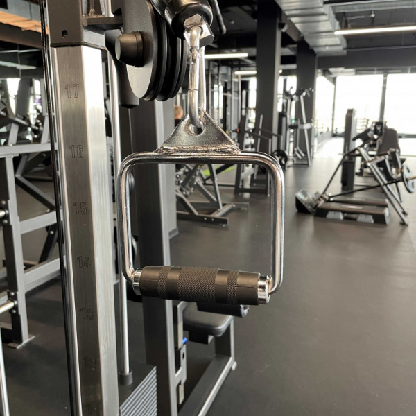 Рукоятка для тяги закрытая (дельта, бицепс, трицепс) PROFI-FIT RT-017